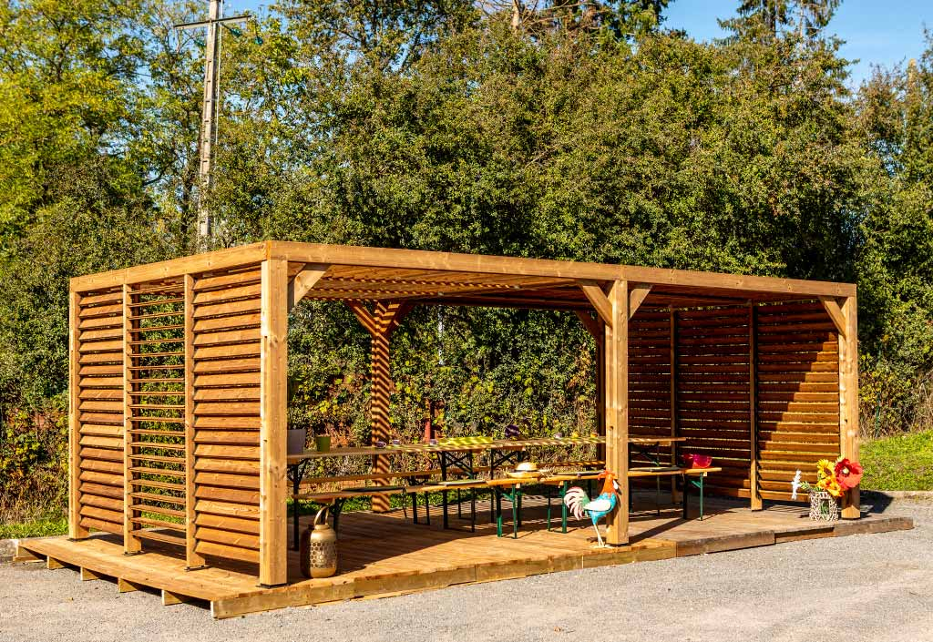 Pergola en Bois d’Épicéa Traité avec Ventelles Mobiles 20 m²