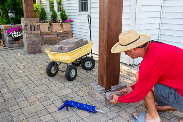 Fixation au sol pour pergola